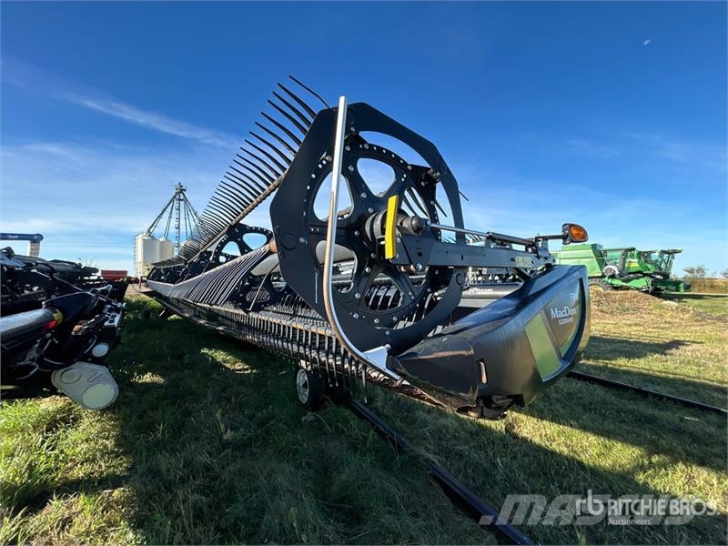 MacDon FD145 45 ft Flex Draper Combine Header Cabeçotes de colheitadeira