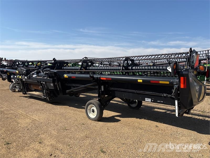 MacDon FD145 45 ft Flex Draper Combine Header Cabeçotes de colheitadeira