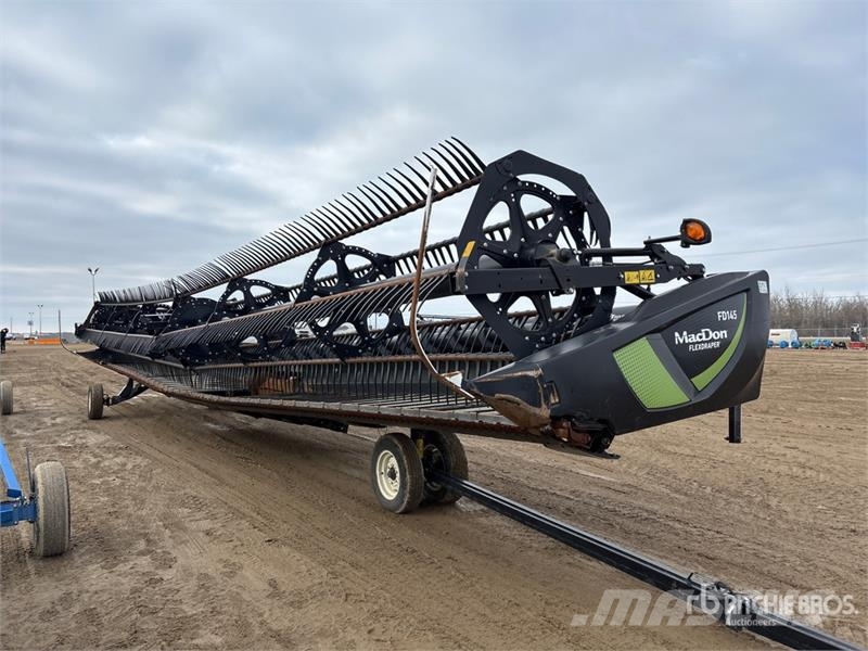 MacDon FD145 45 ft Flex Draper Combine Header Жатки