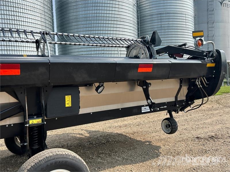 MacDon FD240 40 ft Flex Draper Combine Header Жатки
