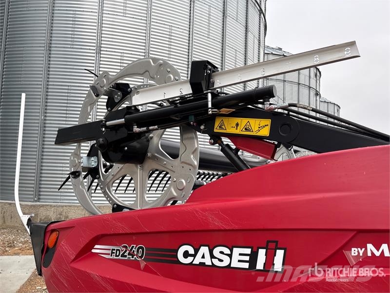 MacDon FD240 40 ft Flex Draper Combine Header Combine harvester heads