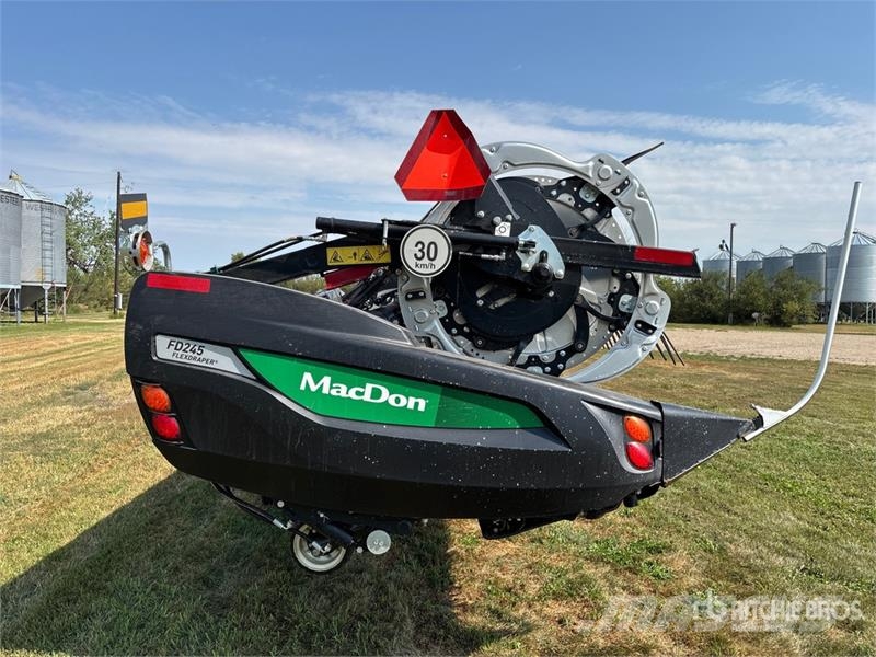 MacDon FD245 45 ft Draper Combine Header Barre de coupe pour moissonneuse batteuse