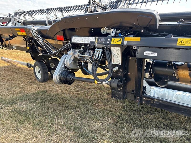 MacDon FD245 45 ft Draper Combine Header Barre de coupe pour moissonneuse batteuse