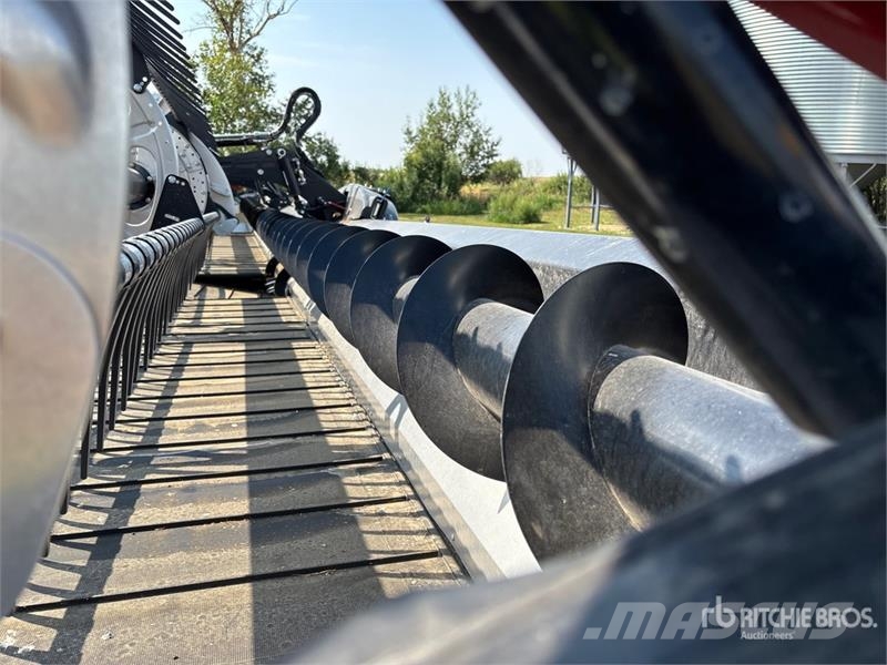 MacDon FD245 45 ft Draper Combine Header Barre de coupe pour moissonneuse batteuse