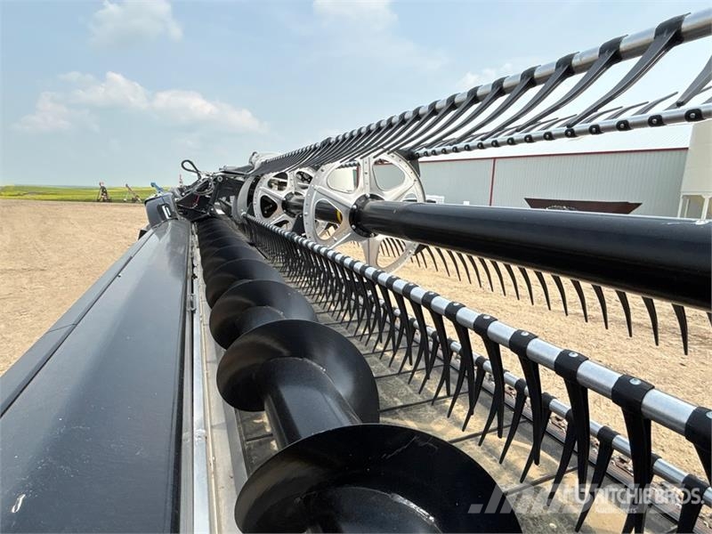 MacDon FD245 45 ft Flex Draper Combine Header Barre de coupe pour moissonneuse batteuse