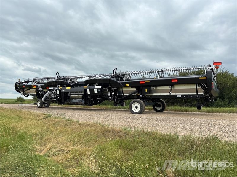 MacDon FD245 45 ft Flex Draper Combine Header Ražas novākšanas galvas