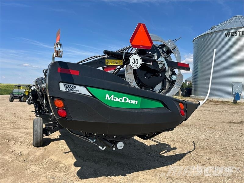 MacDon FD245 45 ft Flex Draper Combine Header Erntevorsätze