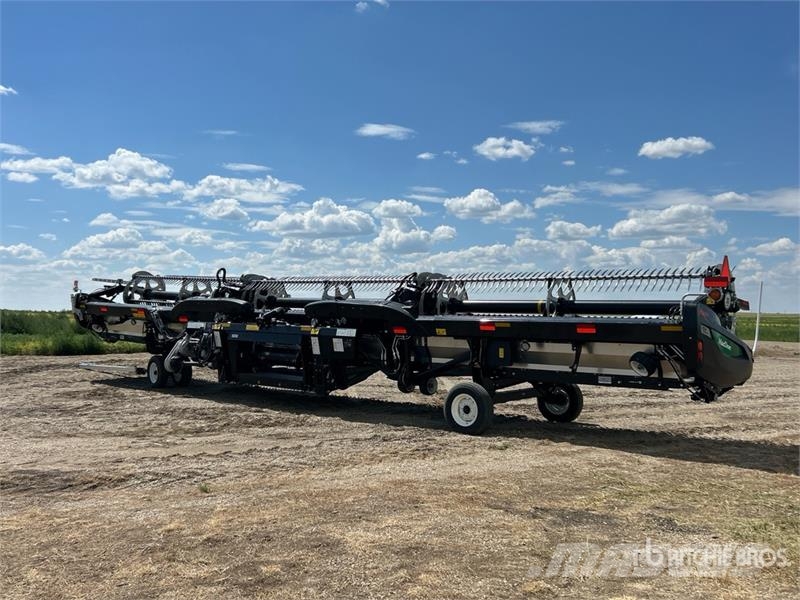 MacDon FD245 45 ft Flex Draper Combine Header Erntevorsätze