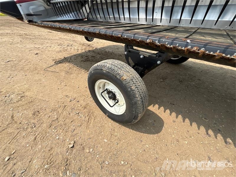 MacDon FD245 45 ft Flex Draper Combine Header Barre de coupe pour moissonneuse batteuse