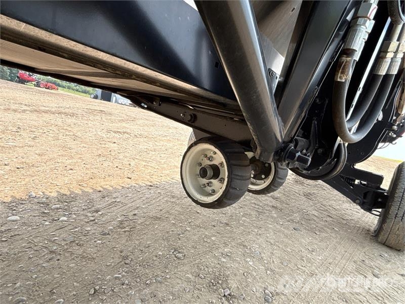 MacDon FD245 45 ft Flex Draper Combine Header Barre de coupe pour moissonneuse batteuse