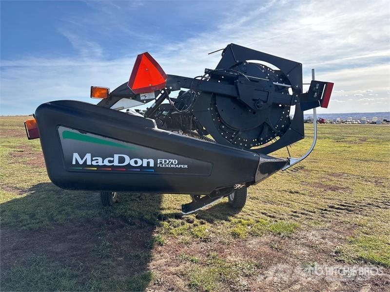 MacDon FD70 Testate per mietitrebbie