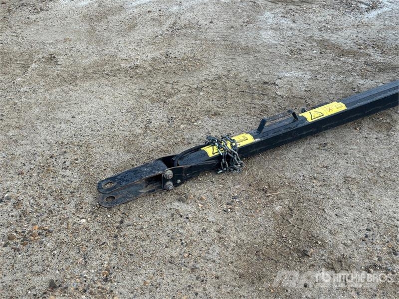 MacDon FD70 Combine harvester heads