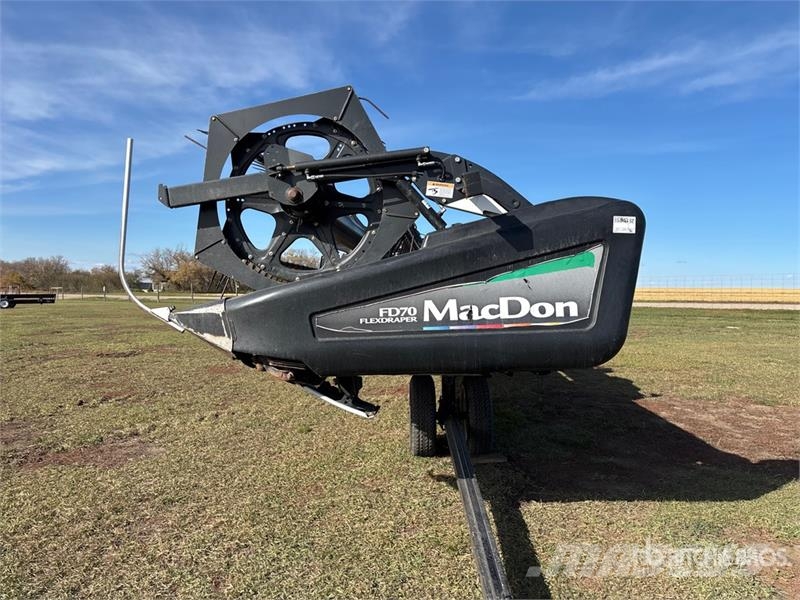 MacDon FD70 Testate per mietitrebbie