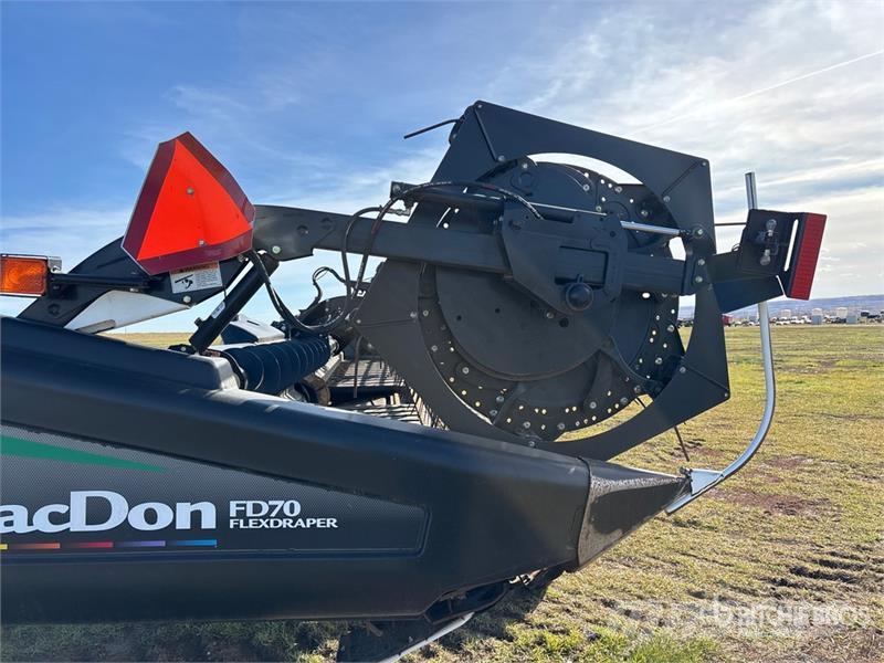 MacDon FD70 Testate per mietitrebbie