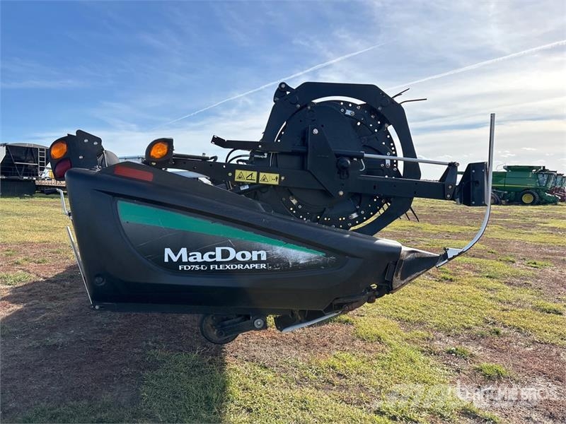 MacDon FD75 Cabezales de cosechadoras combinadas