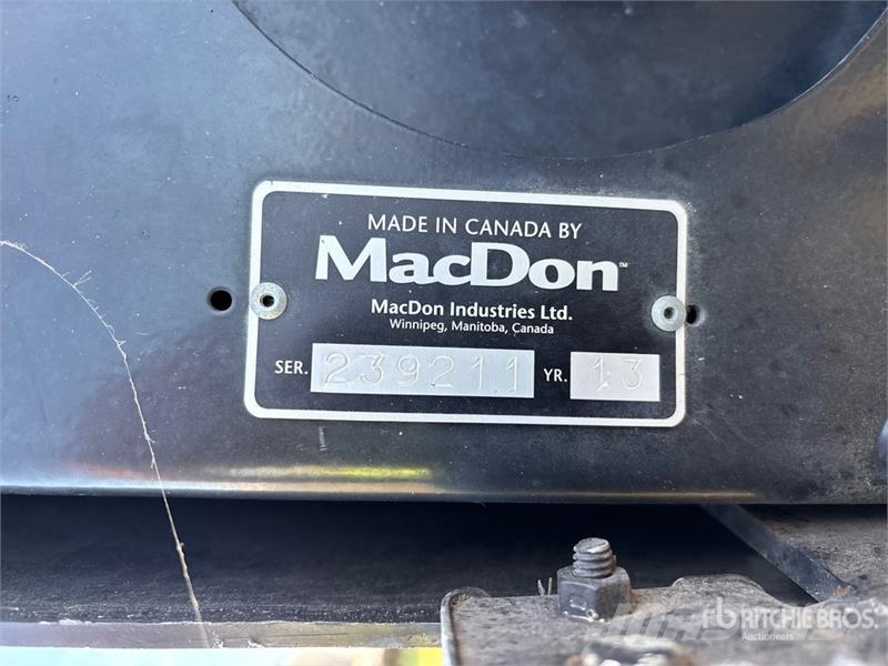 MacDon FD75 Cabezales de cosechadoras combinadas