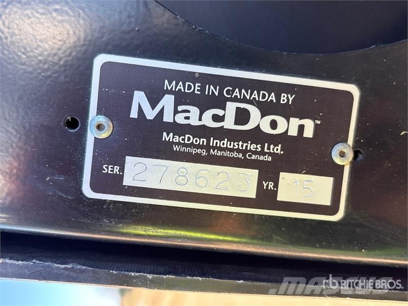 MacDon FD75 Жатки