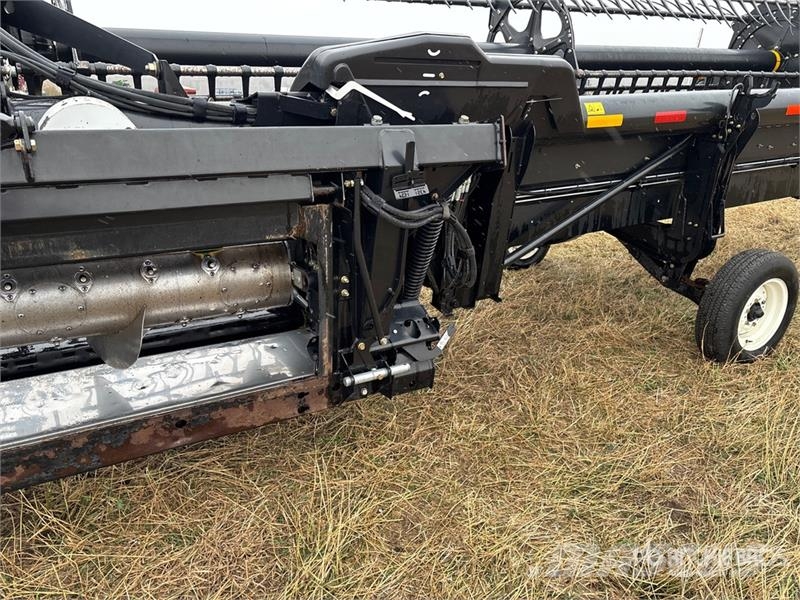 MacDon FD75 رؤوس الحصادات الدراسات