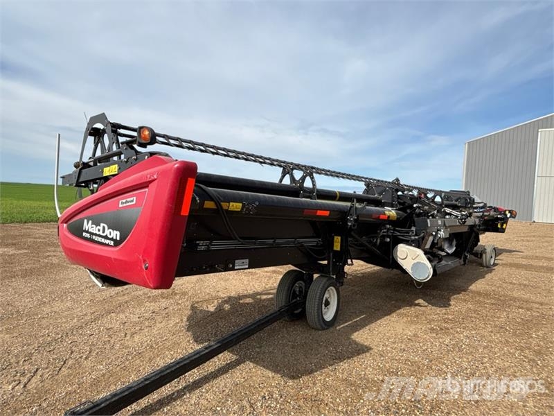 MacDon FD75 Kombajnové hlavice