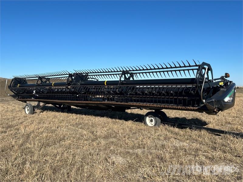 MacDon FD75-40 40 ft Flex Draper Combine Header رؤوس الحصادات الدراسات