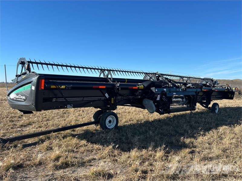 MacDon FD75-40 40 ft Flex Draper Combine Header رؤوس الحصادات الدراسات