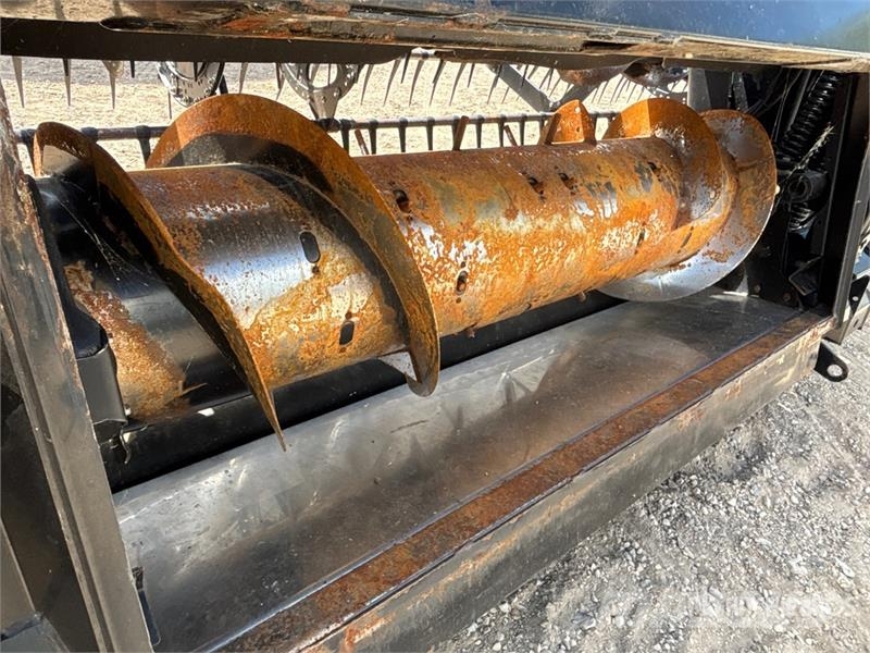 MacDon FD75-D رؤوس الحصادات الدراسات