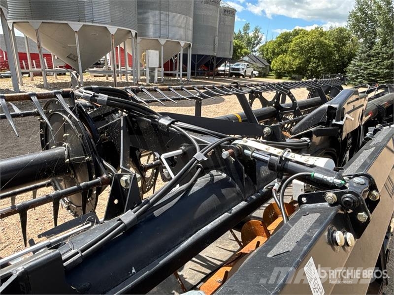 MacDon FD75-D رؤوس الحصادات الدراسات