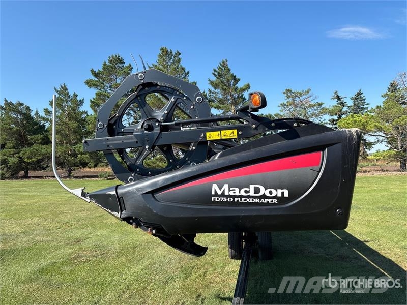 MacDon FD75-D Barre de coupe pour moissonneuse batteuse