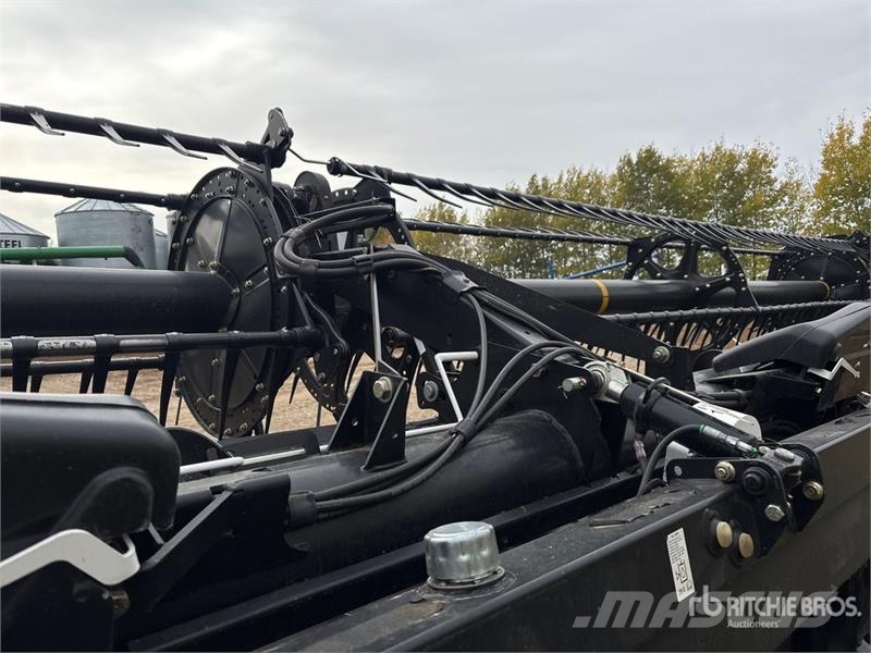 MacDon FD75-D رؤوس الحصادات الدراسات