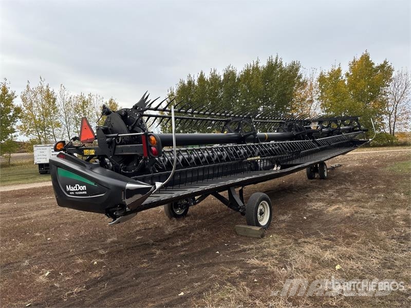 MacDon FD75-D Testate per mietitrebbie