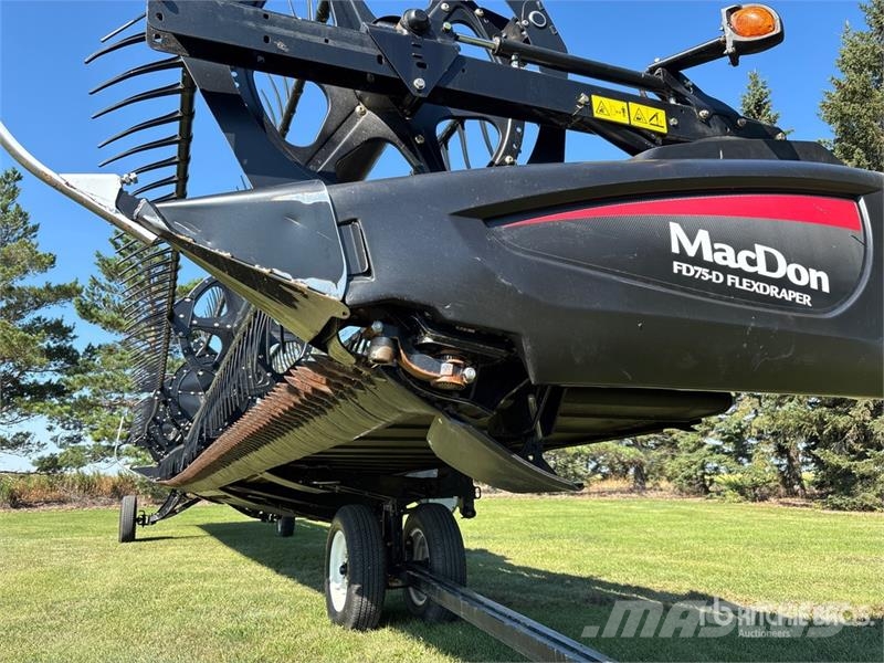 MacDon FD75-D Barre de coupe pour moissonneuse batteuse