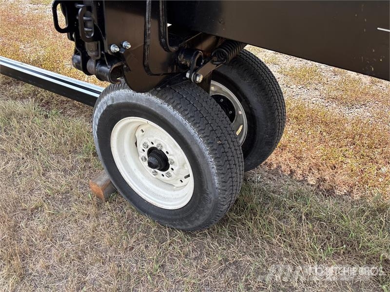 MacDon FD75-D رؤوس الحصادات الدراسات