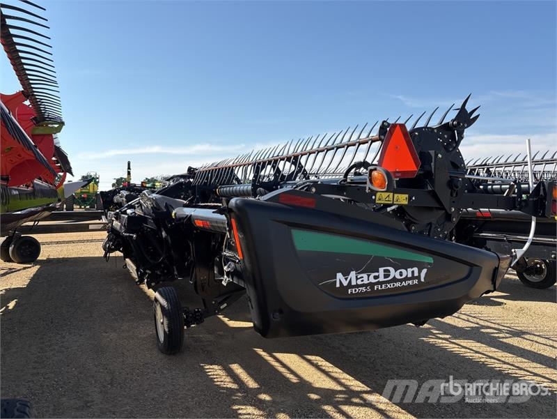 MacDon FD75-S 35 ft Flex Draper Combine Header Cabeçotes de colheitadeira