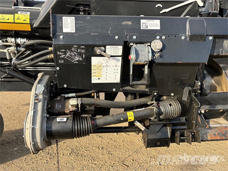 MacDon FD75-S 35 ft Flex Draper Combine Header Kombajnové hlavice