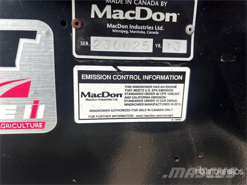 MacDon M155 Windrowers