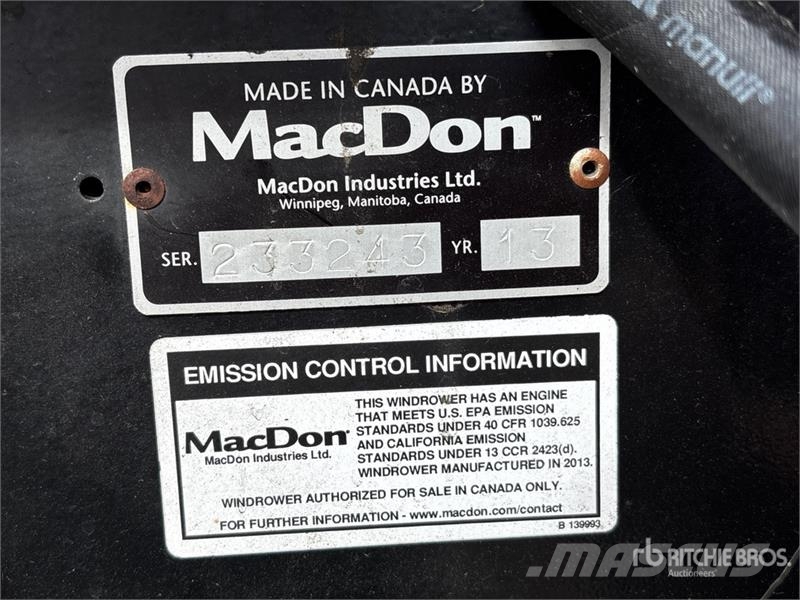 MacDon M155 محشات