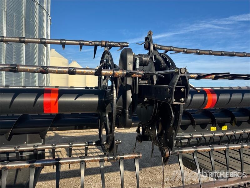 MacDon M155 Windrowers
