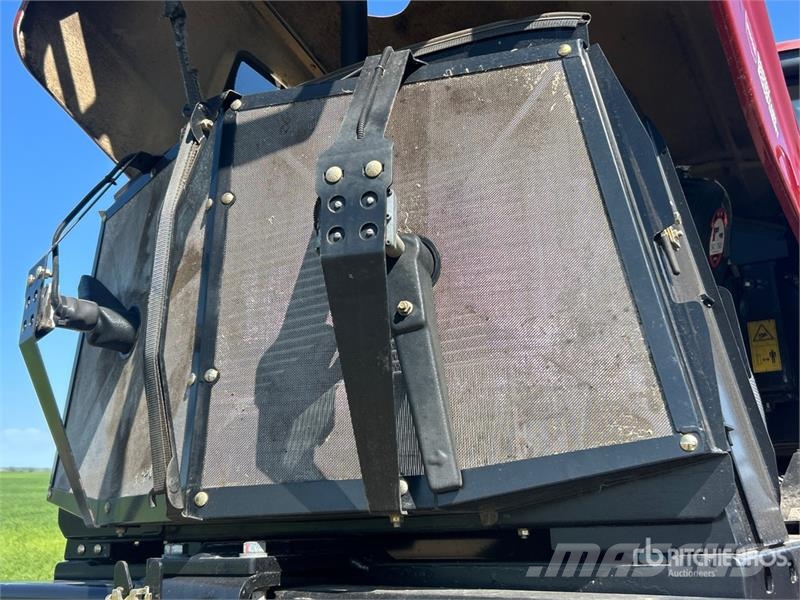 MacDon M155 محشات