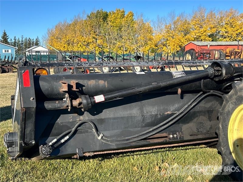 MacDon Premier 2930 25 ft Swather Windrower Segadoras hileradoras