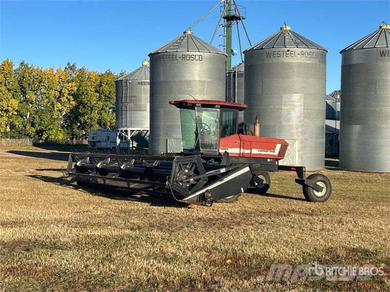 MacDon Premier 2930 25 ft Swather Windrower Zgrabljalniki