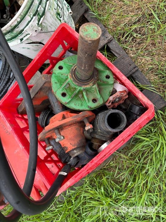 MacDon Swather Parts Drugi deli