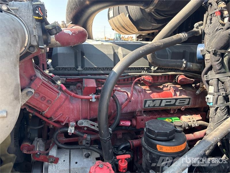 Mack 6x4 T/A Sleeper Truck Tractor Naudoti vilkikai