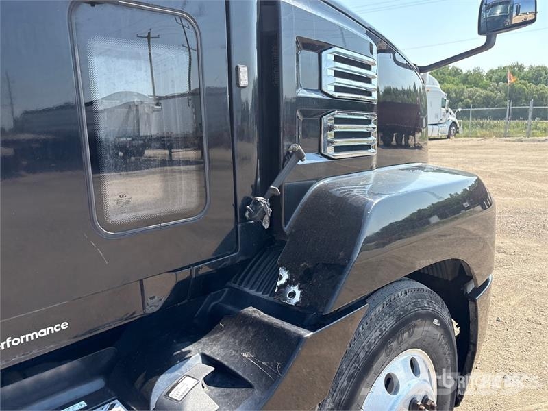 Mack 6x4 T/A Sleeper Truck Tractor Naudoti vilkikai