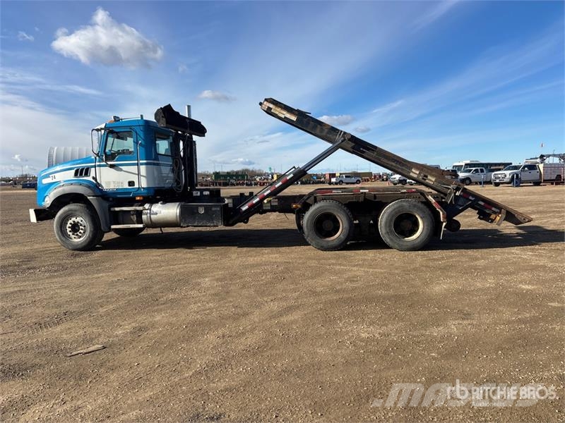Mack 700 6x4 Roll-Off Truck Portaalsysteem vrachtwagens