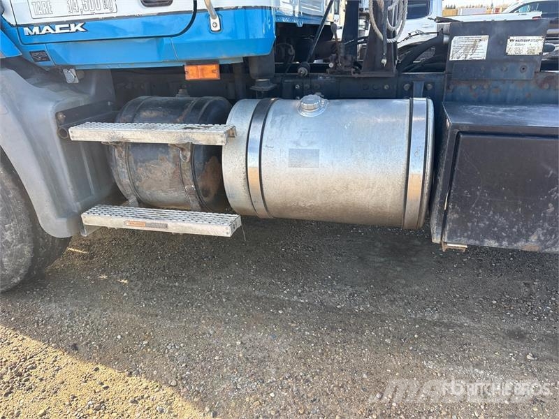 Mack 700 6x4 Roll-Off Truck Portaalsysteem vrachtwagens
