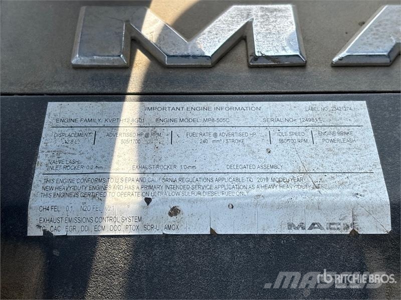 Mack AN64T 6x4 T/A Sleeper Truck Tractor Truck Tractor Units