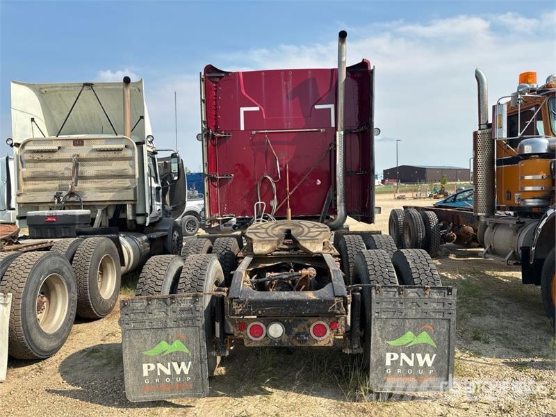 Mack AN64T 6x4 T/A Sleeper Truck Tractor Truck Tractor Units