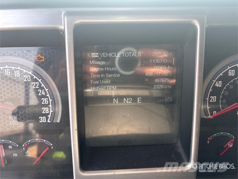 Mack AN64T 6x4 T/A Sleeper Truck Tractor Truck Tractor Units