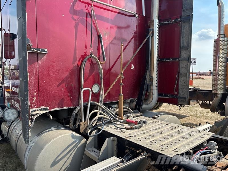 Mack AN64T 6x4 T/A Sleeper Truck Tractor Truck Tractor Units