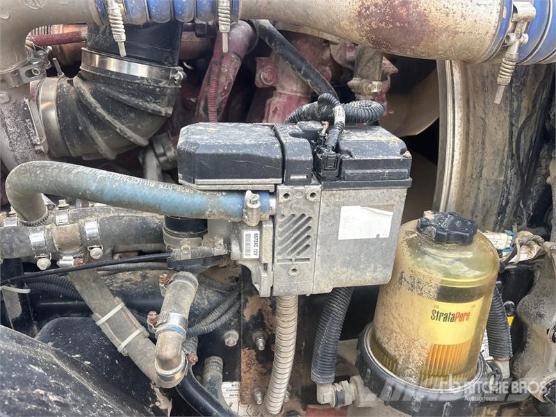Mack AN64T Anthem 6x4 T/A Sleeper Truck Tractor Motrici e Trattori Stradali